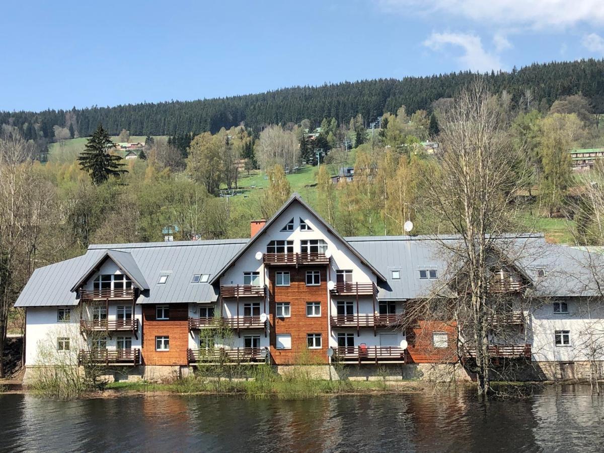 Appartement Apartman Dante Špindlerŭv Mlýn Extérieur photo