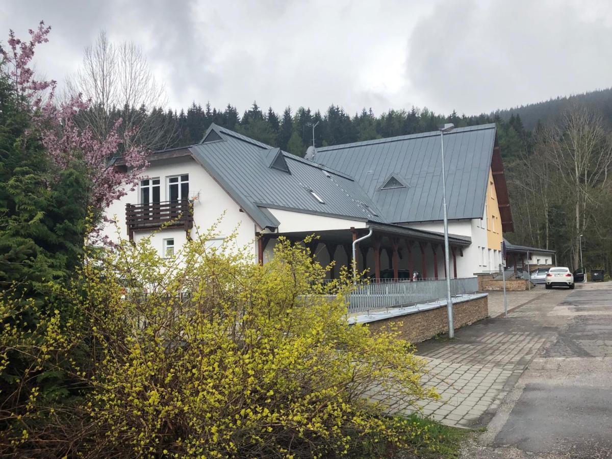 Appartement Apartman Dante Špindlerŭv Mlýn Extérieur photo